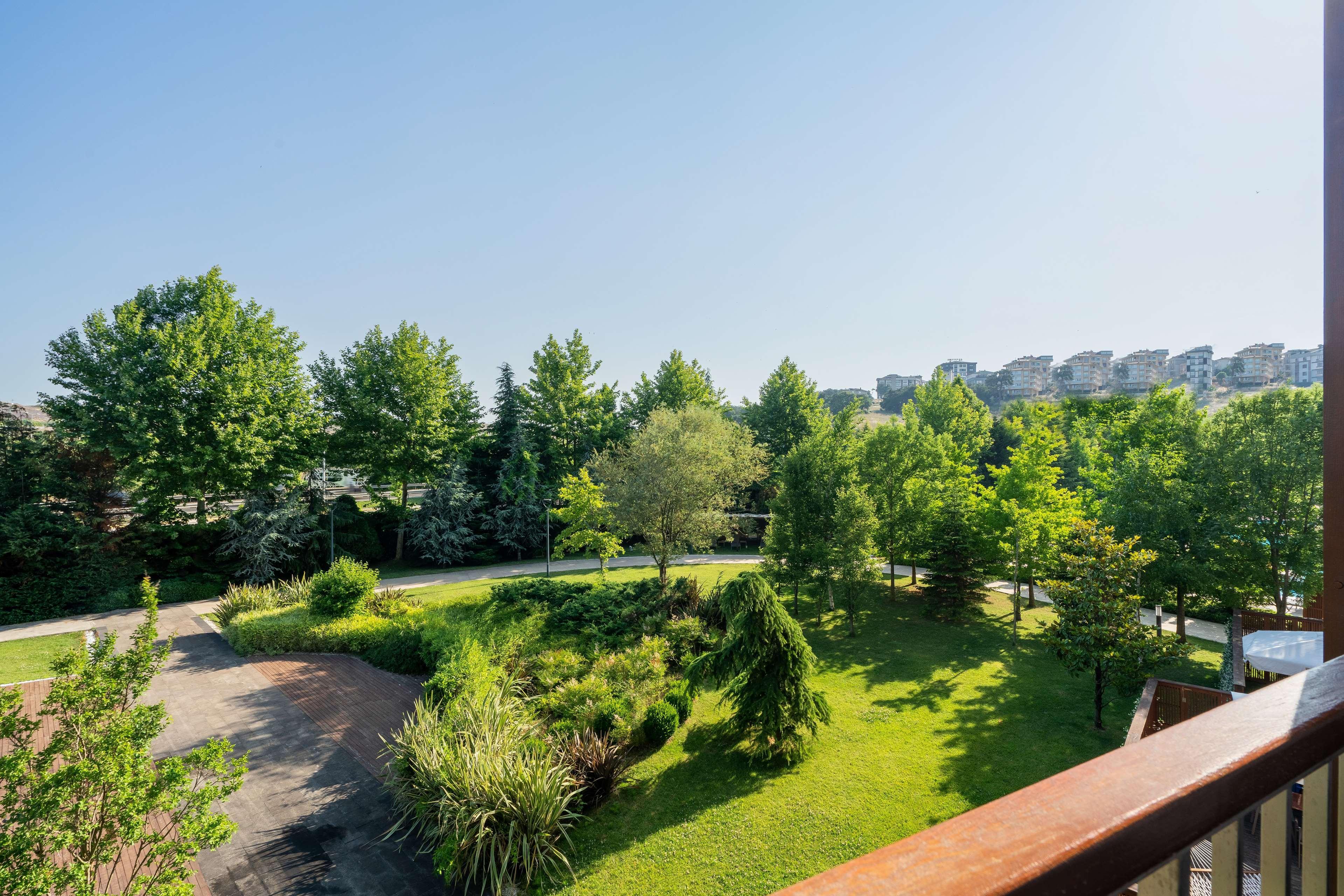 Radisson Blu Hotel & Spa, Istanbul Tuzla Exterior photo